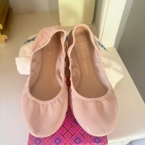 Tory Burch Eddie Ballet Flat  in Sand